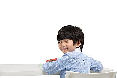 《实习班主任》的惊喜设定？同学间悄悄话内容大公开！